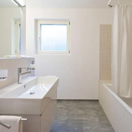 Chesa Flur Sulagl 1 By Interhome Apartmán